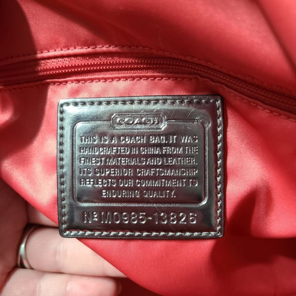 Coach Poppy Op Art Glam Tote Bag Black Signature Scarf - Picture 9 of 12